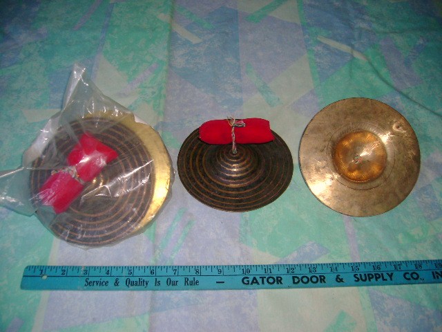 [IMAGE: jaahl hand cymbals]